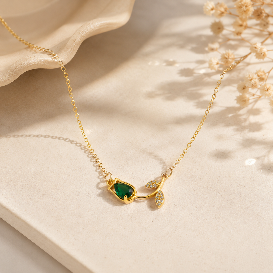 Tulip Grace Necklace