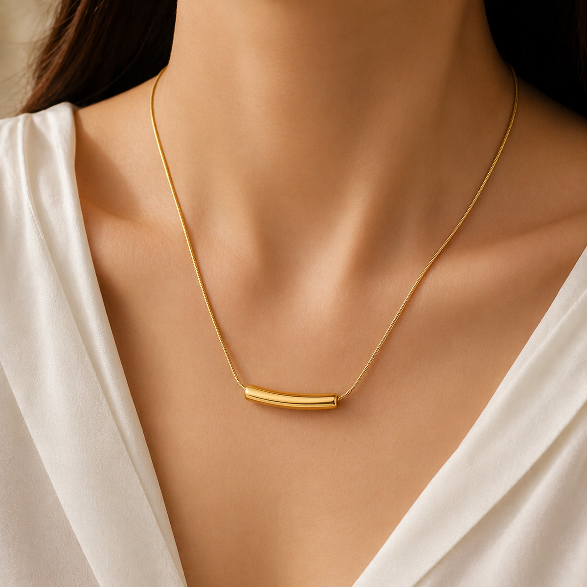 Gold bar necklace – minimal pendant